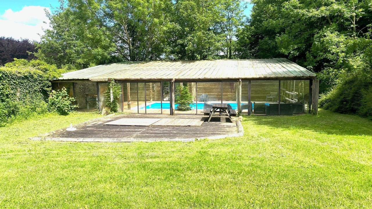 Photo of Patio Balcony in Villedieu-les-Bailleul