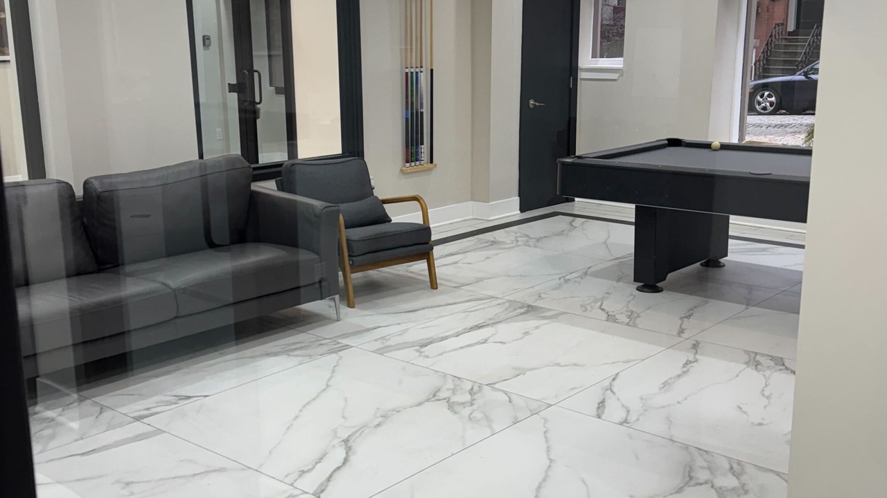 Photo of Others in Albany