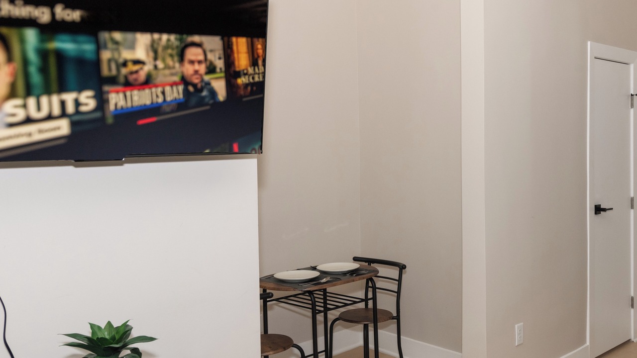 Photo of Others in Albany