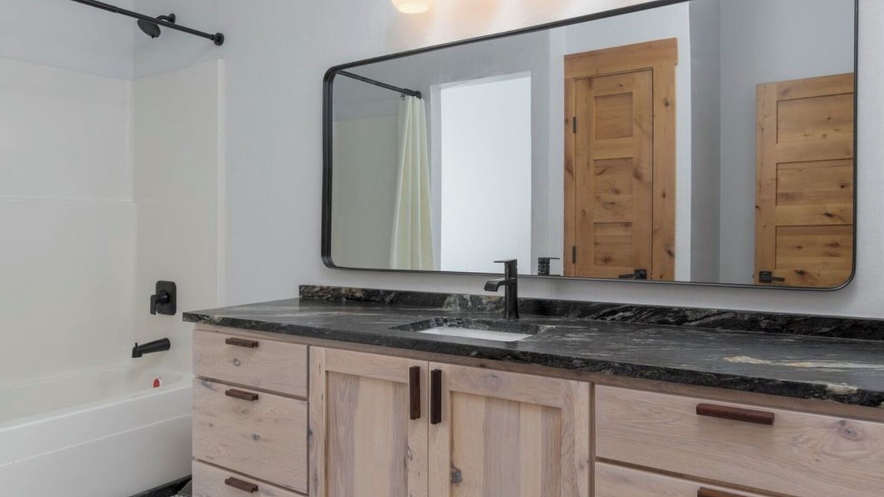 Photo of Bathroom in Cascadia