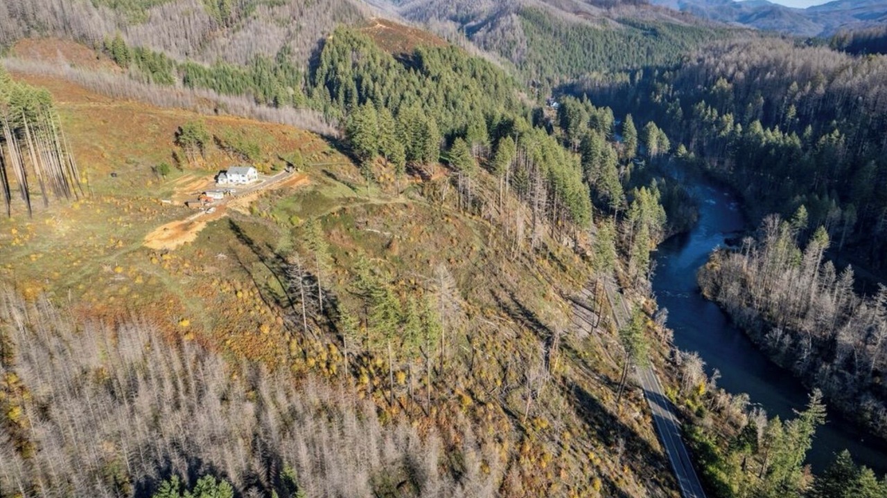 Photo of Outdoor in Cascadia