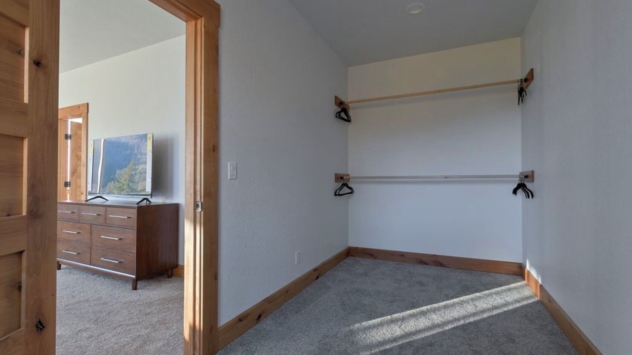 Photo of Others in Cascadia