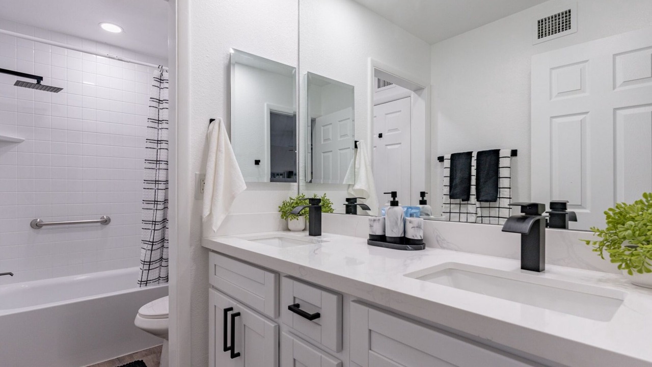 Photo of Bathroom in The Lakes