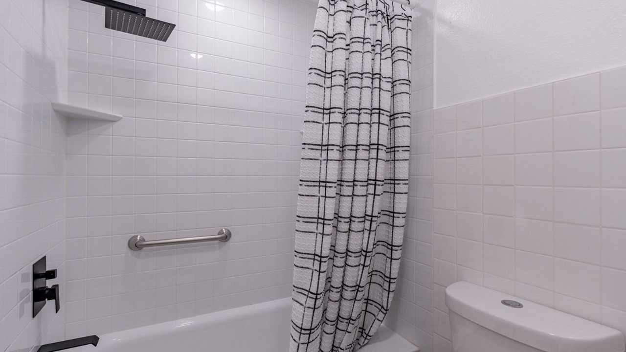 Photo of Bathroom in The Lakes