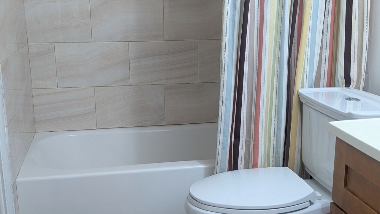 Photo of Bathroom in Miami Gardens