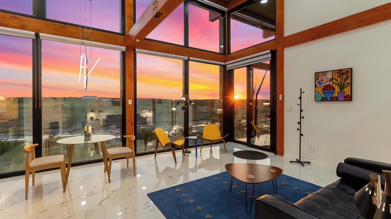 Photo of Livingroom in Johnson City
