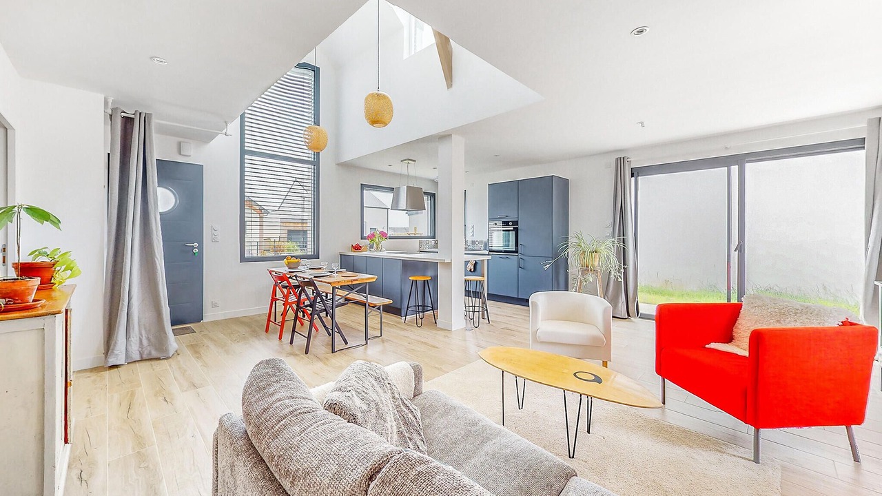 Photo of Bedroom in Saint-Coulomb
