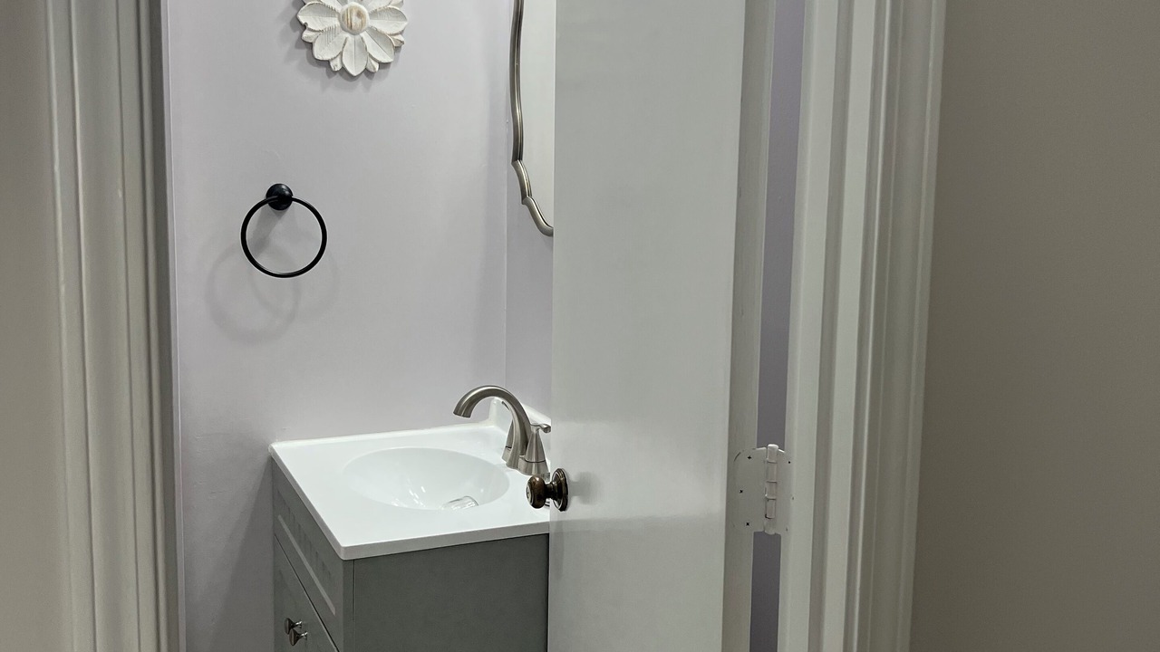 Photo of Bathroom in Faber