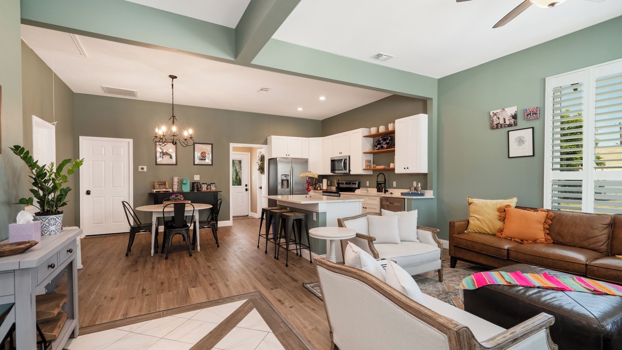 Photo of Livingroom in Alta Vista