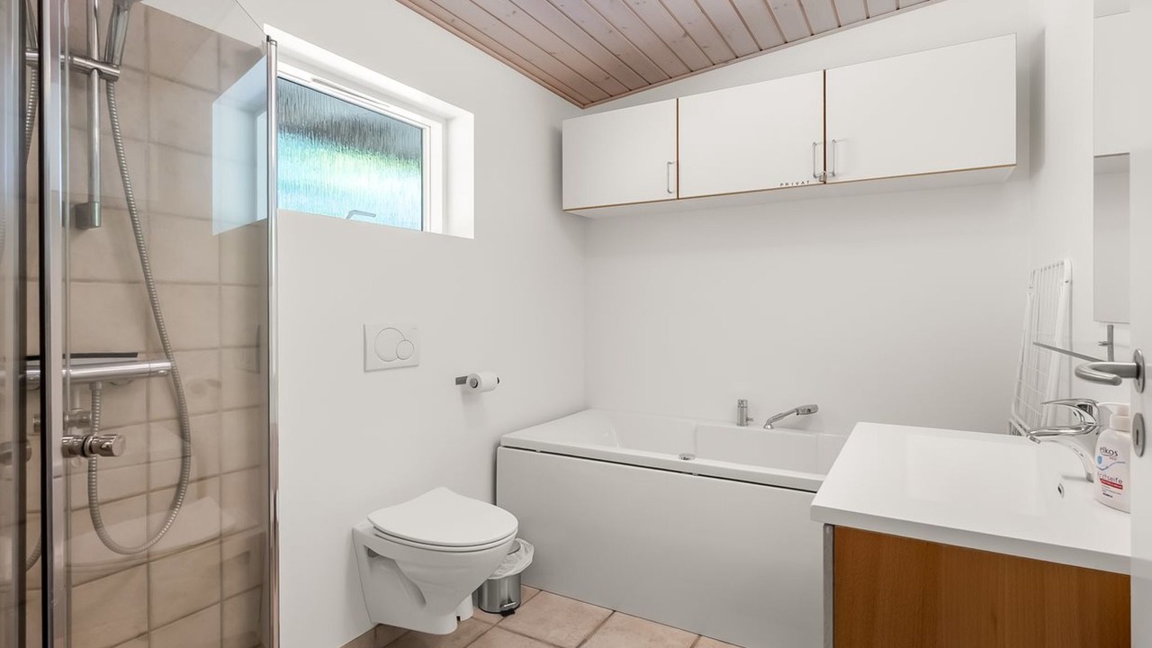 Photo of Bathroom in Knebel
