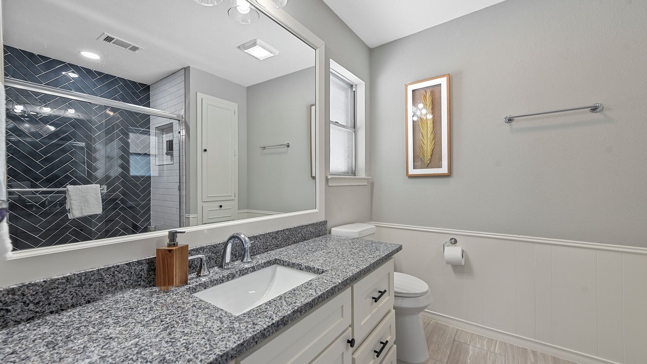 Photo of Bathroom in Grand Prairie