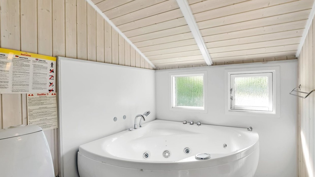 Photo of Bathroom in Faxe Ladeplads