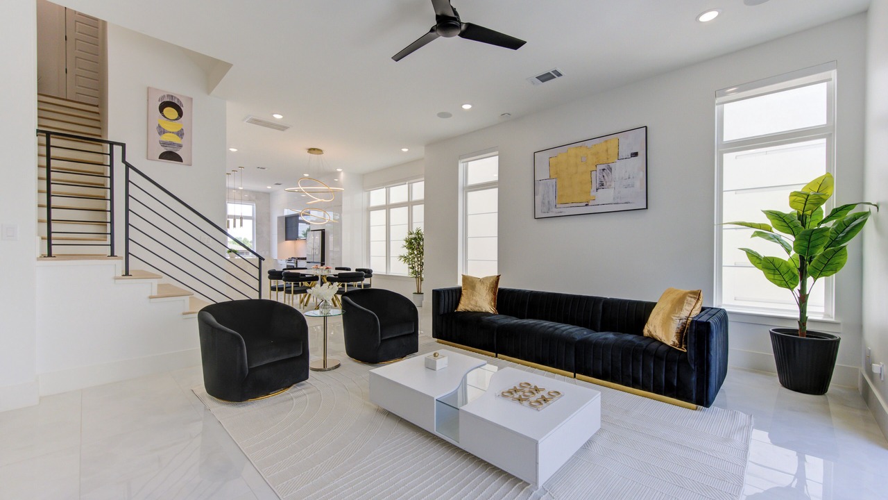 Photo of Livingroom in Houston