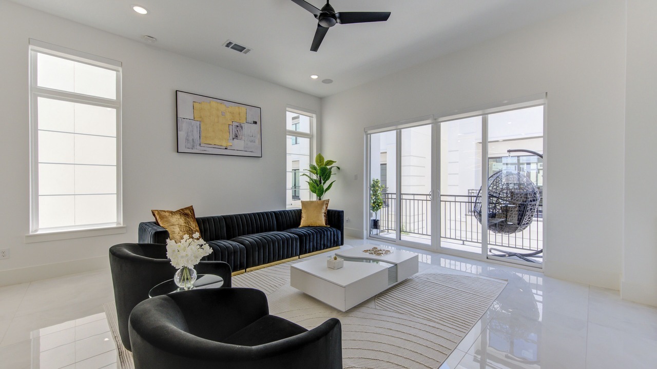 Photo of Livingroom in Houston