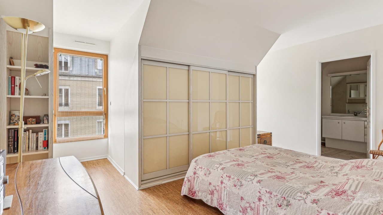 Photo of Bedroom in Saint-Lambert