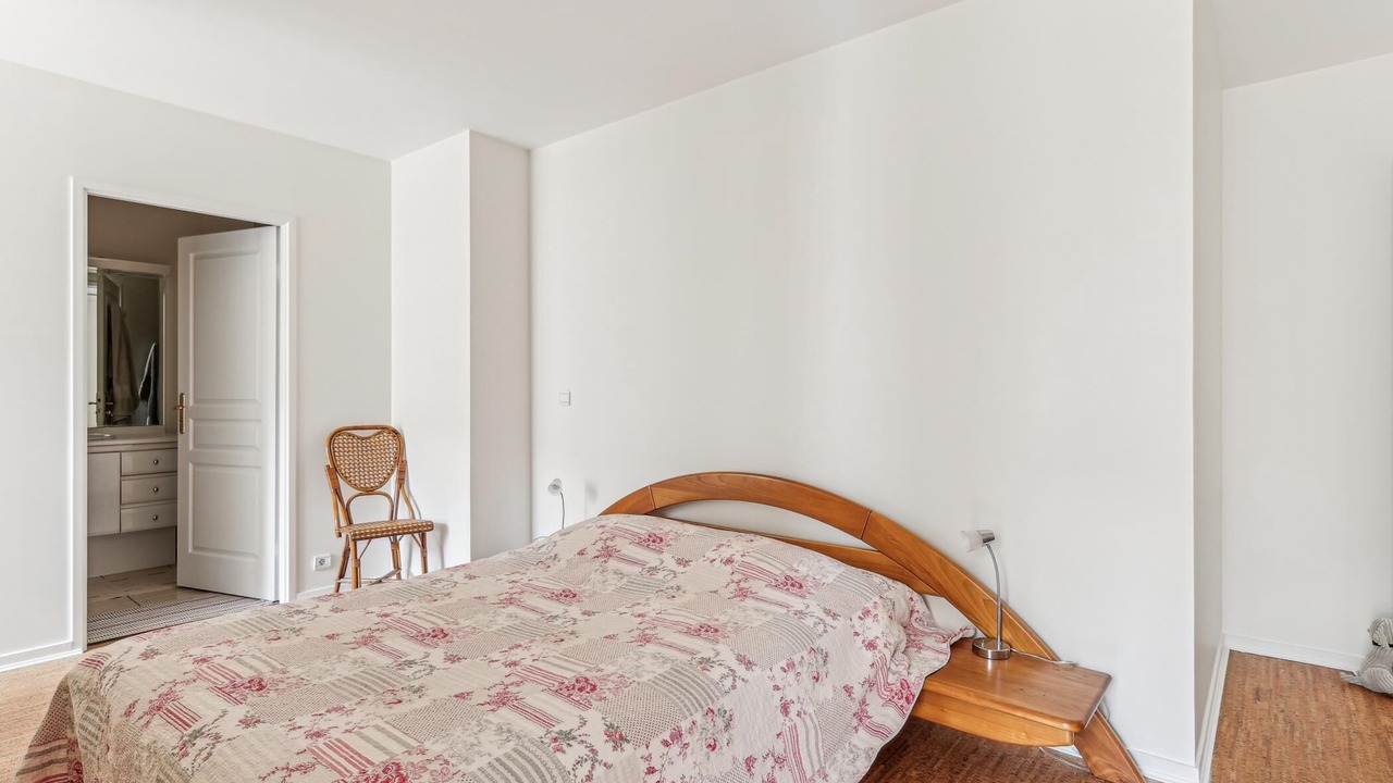 Photo of Bedroom in Saint-Lambert