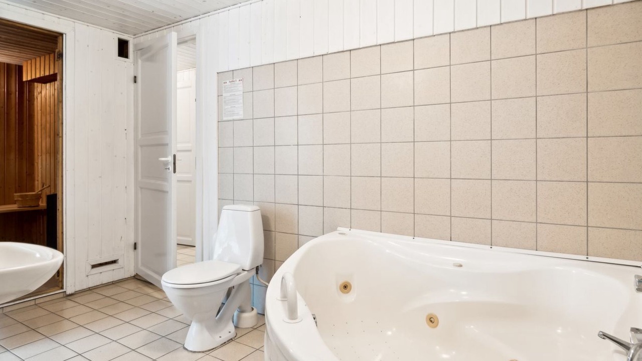 Photo of Bathroom in Faarevejle