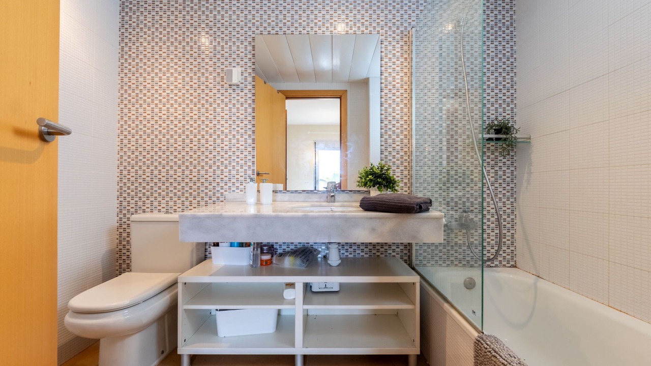 Photo of Bathroom in L'Ampolla