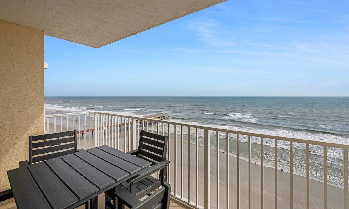 Photo of Patio Balcony in Ocean View Halifax Estates