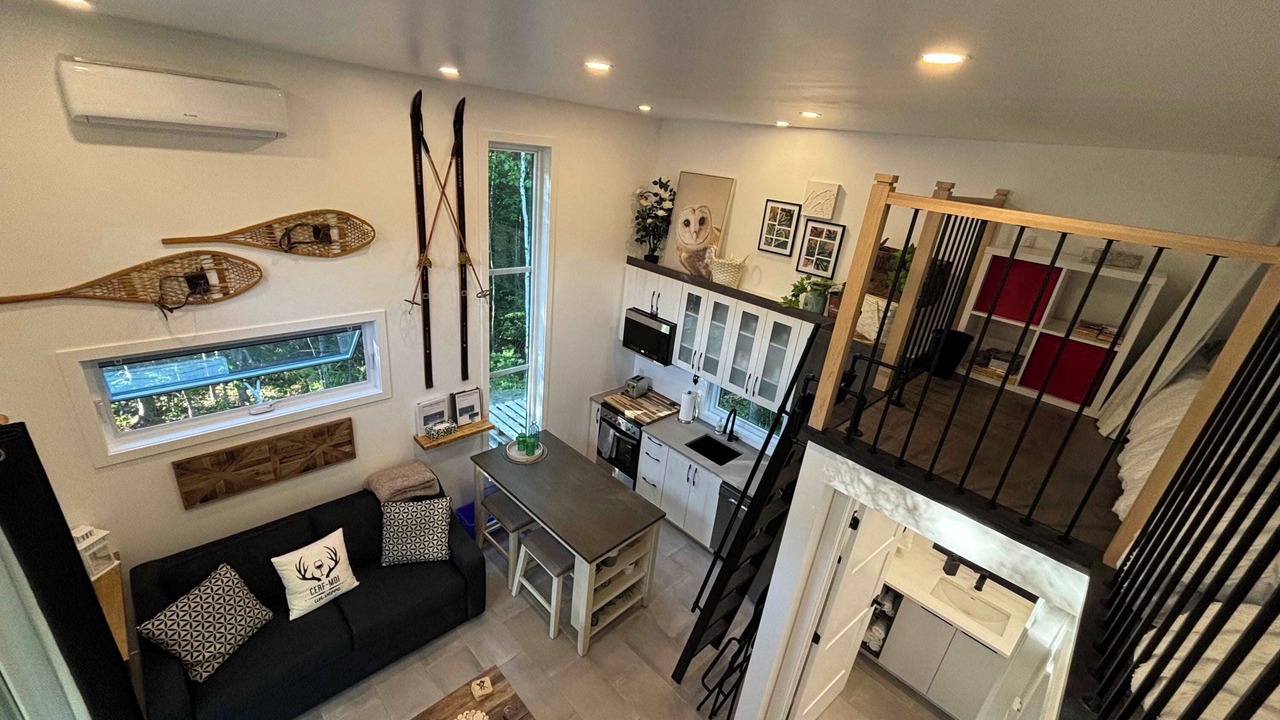 Photo of Livingroom in Adstock