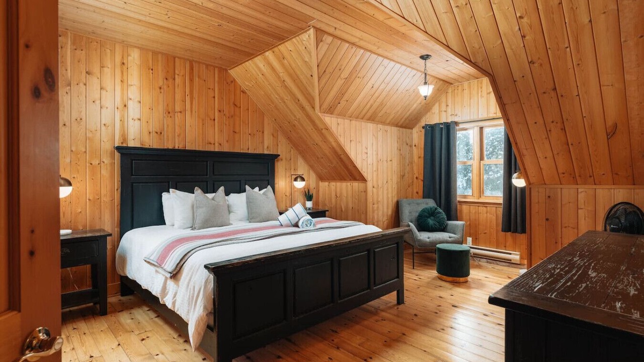 Photo of Bedroom in Mille-Isles