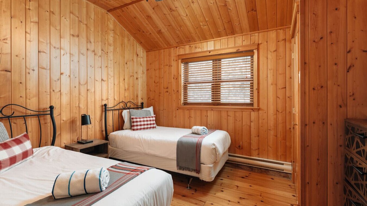 Photo of Bedroom in Mille-Isles