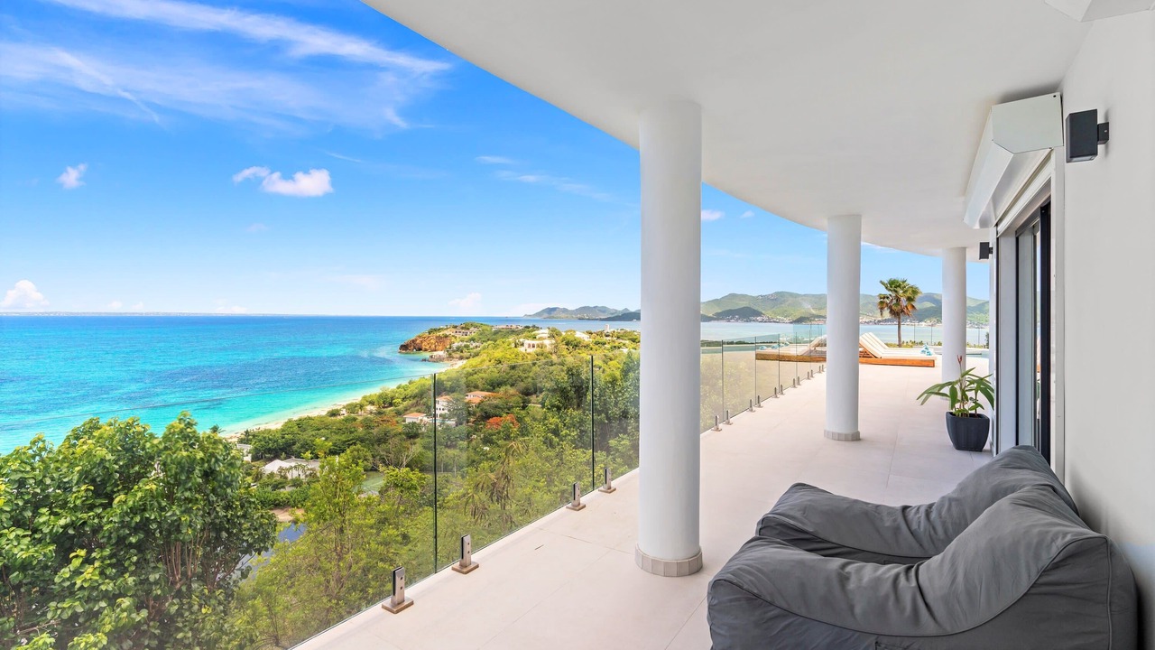 Photo of Patio Balcony in Les Terres Basses