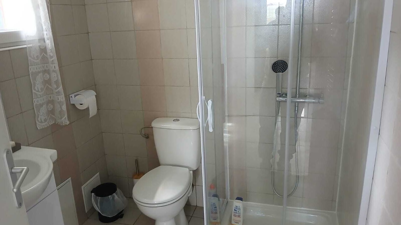 Photo of Bathroom in La Ferte-Gaucher