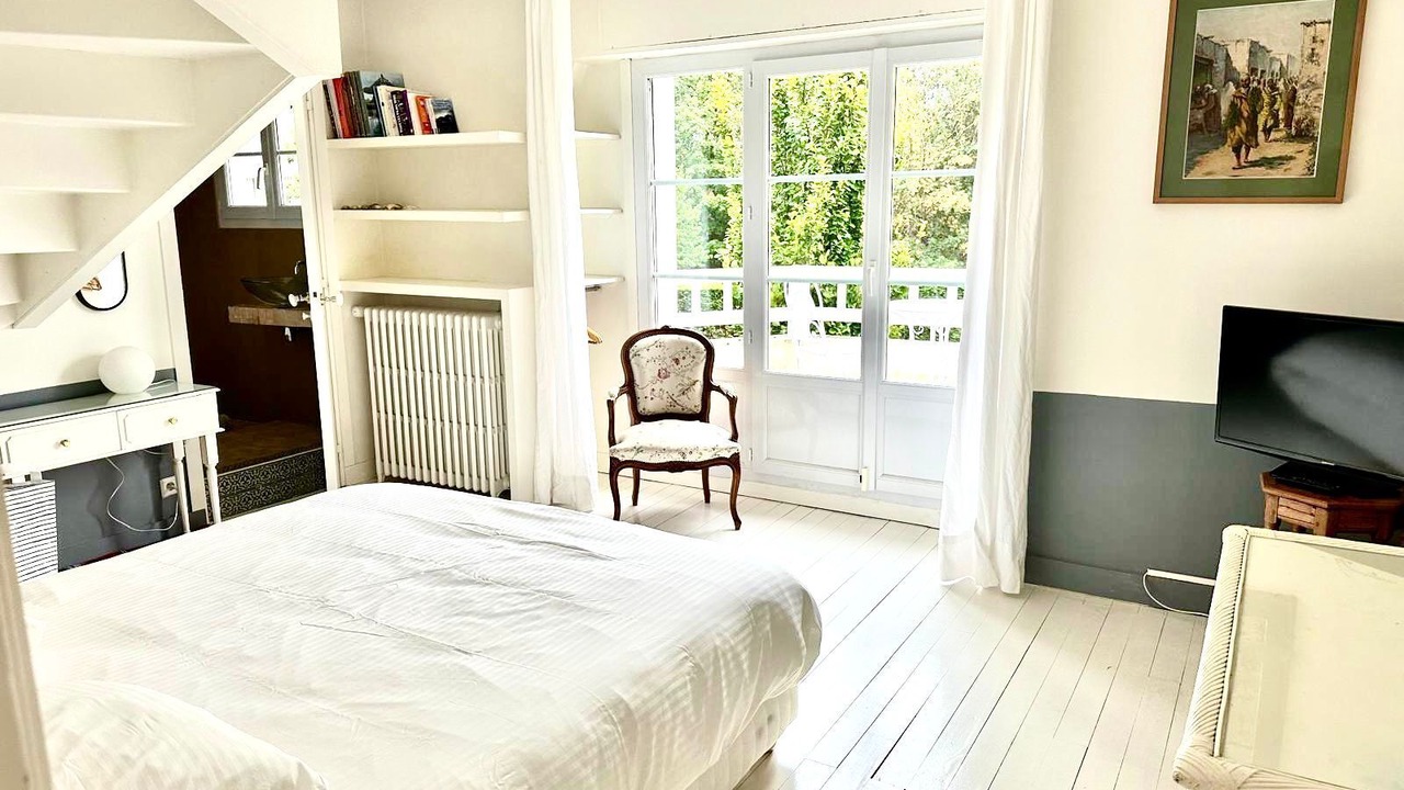 Photo of Bedroom in Benerville-sur-Mer