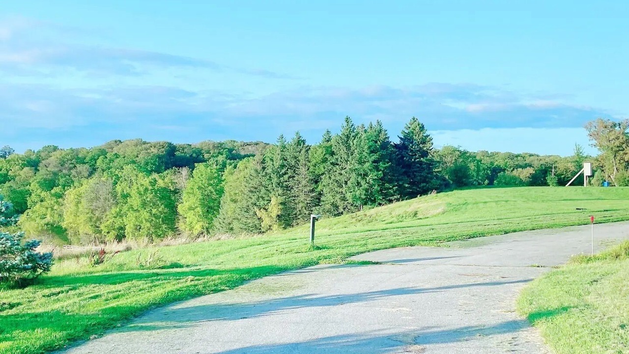 Photo of Others in Nobleton