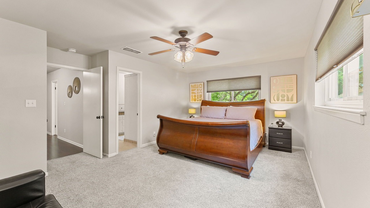 Photo of Bedroom in Scofield Farms