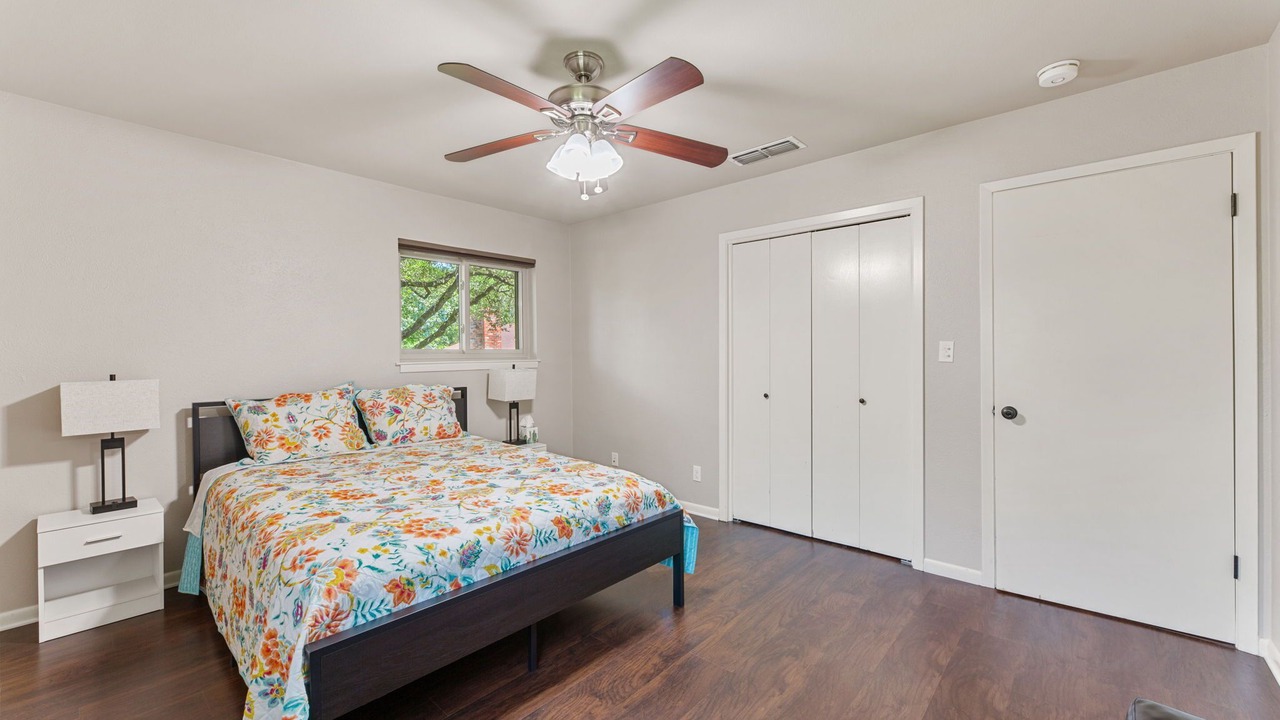 Photo of Bedroom in Scofield Farms