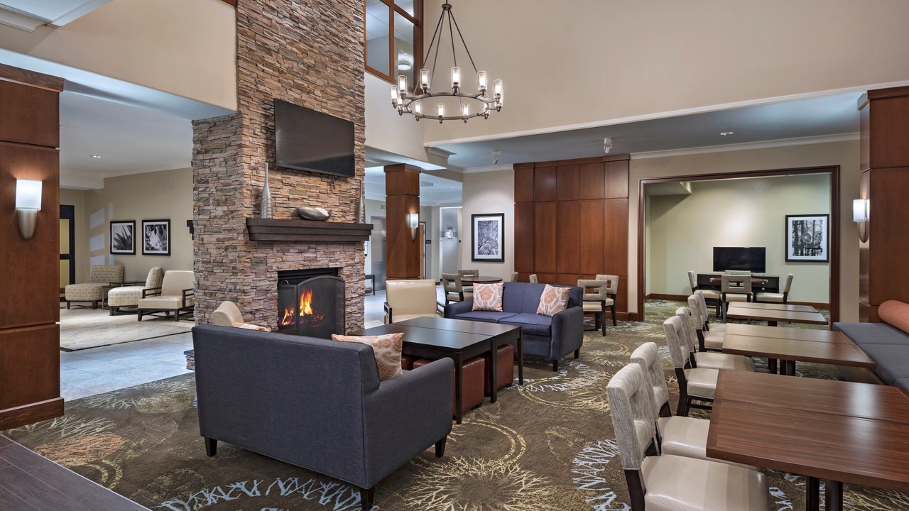 Photo of Livingroom in McNeil