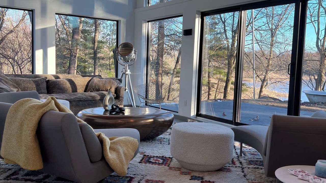 Photo of Livingroom in Valatie