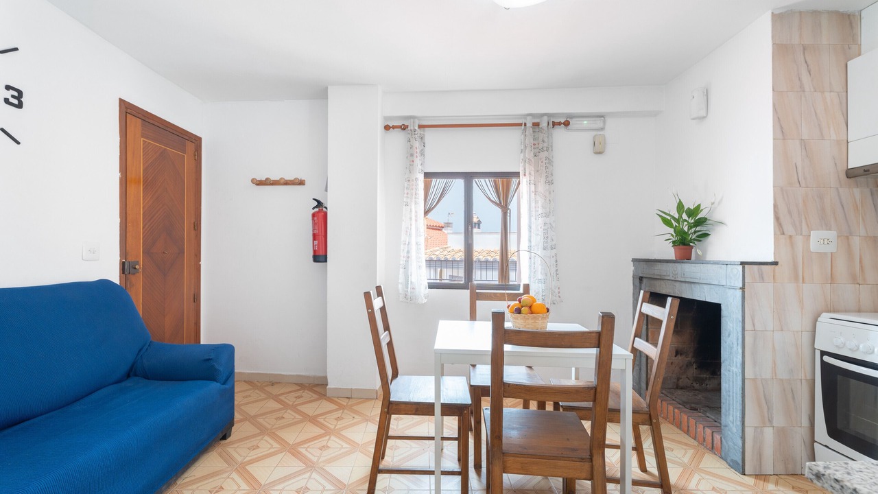 Photo of Livingroom in Benafer