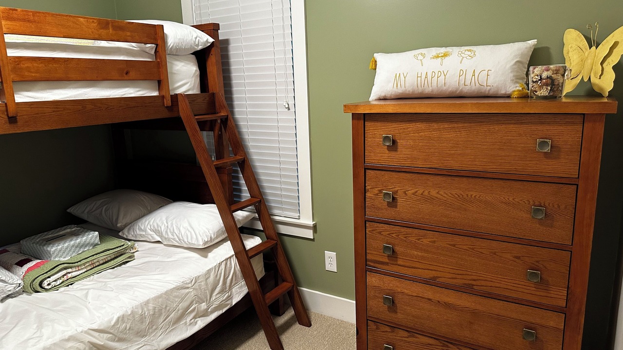 Photo of Bedroom in Summer Village