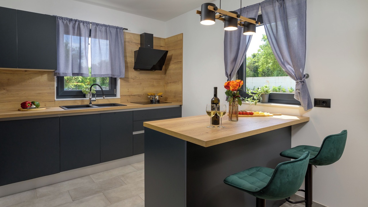 Photo of Kitchen in Mali Vareski