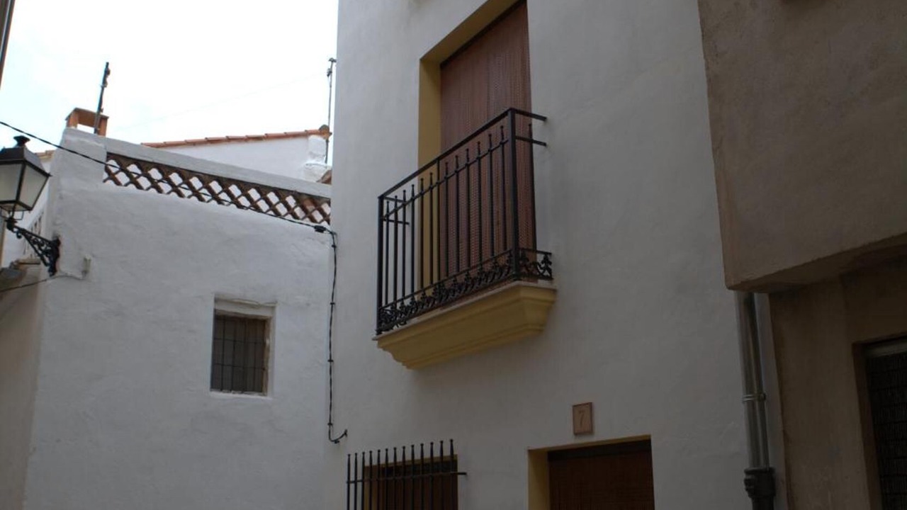 Photo of Outdoor in Benafer