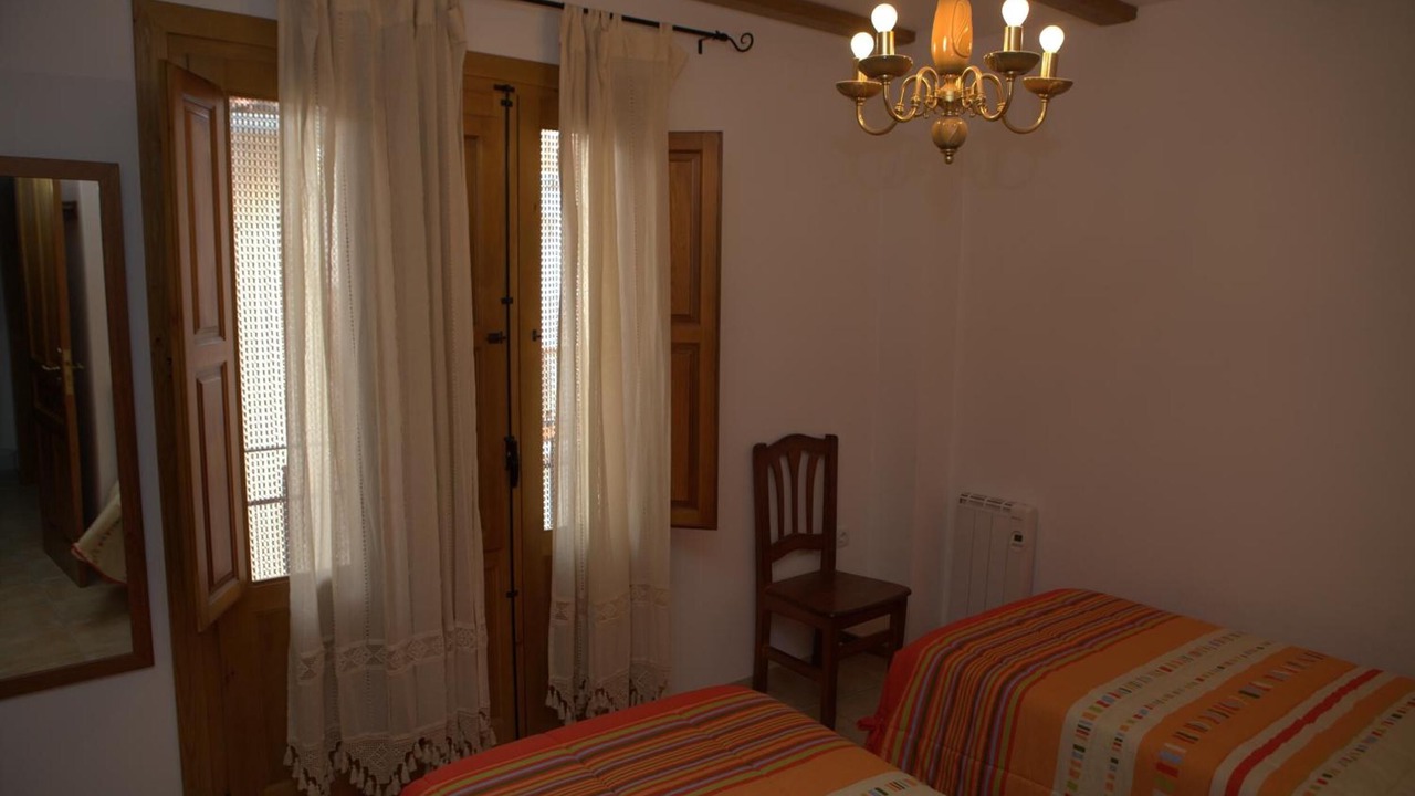Photo of Bedroom in Benafer