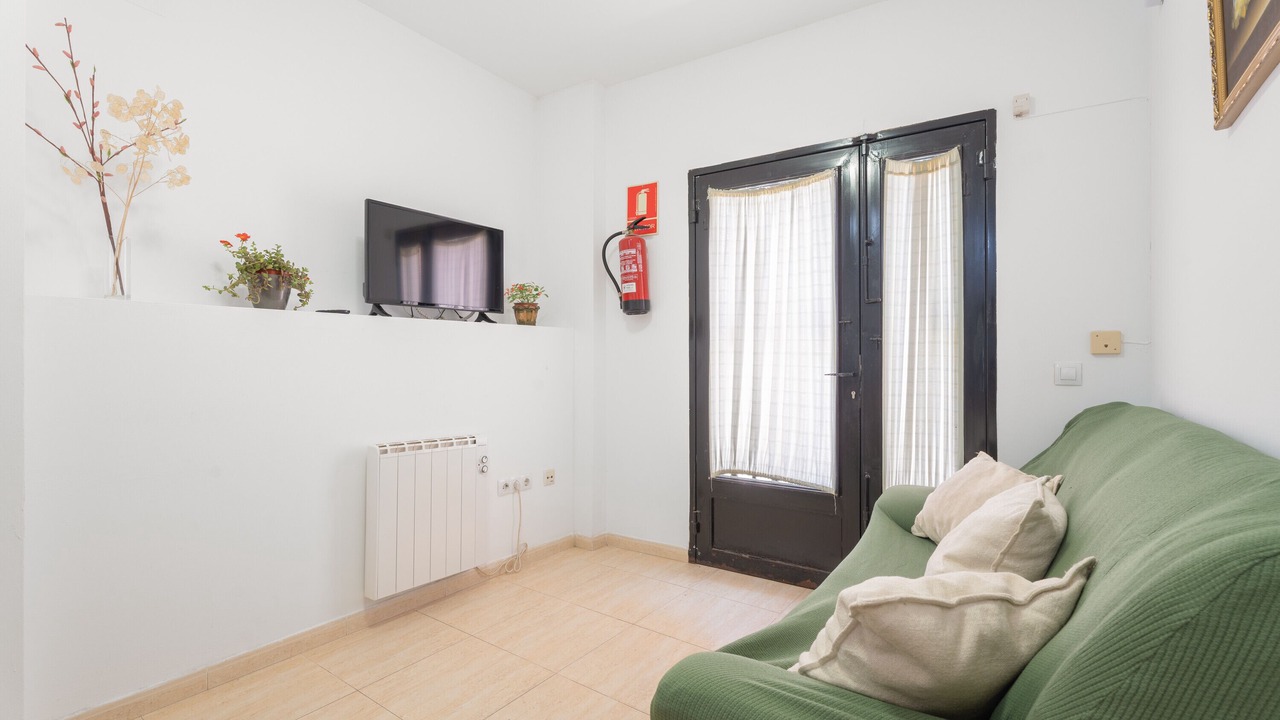 Photo of Livingroom in Benafer
