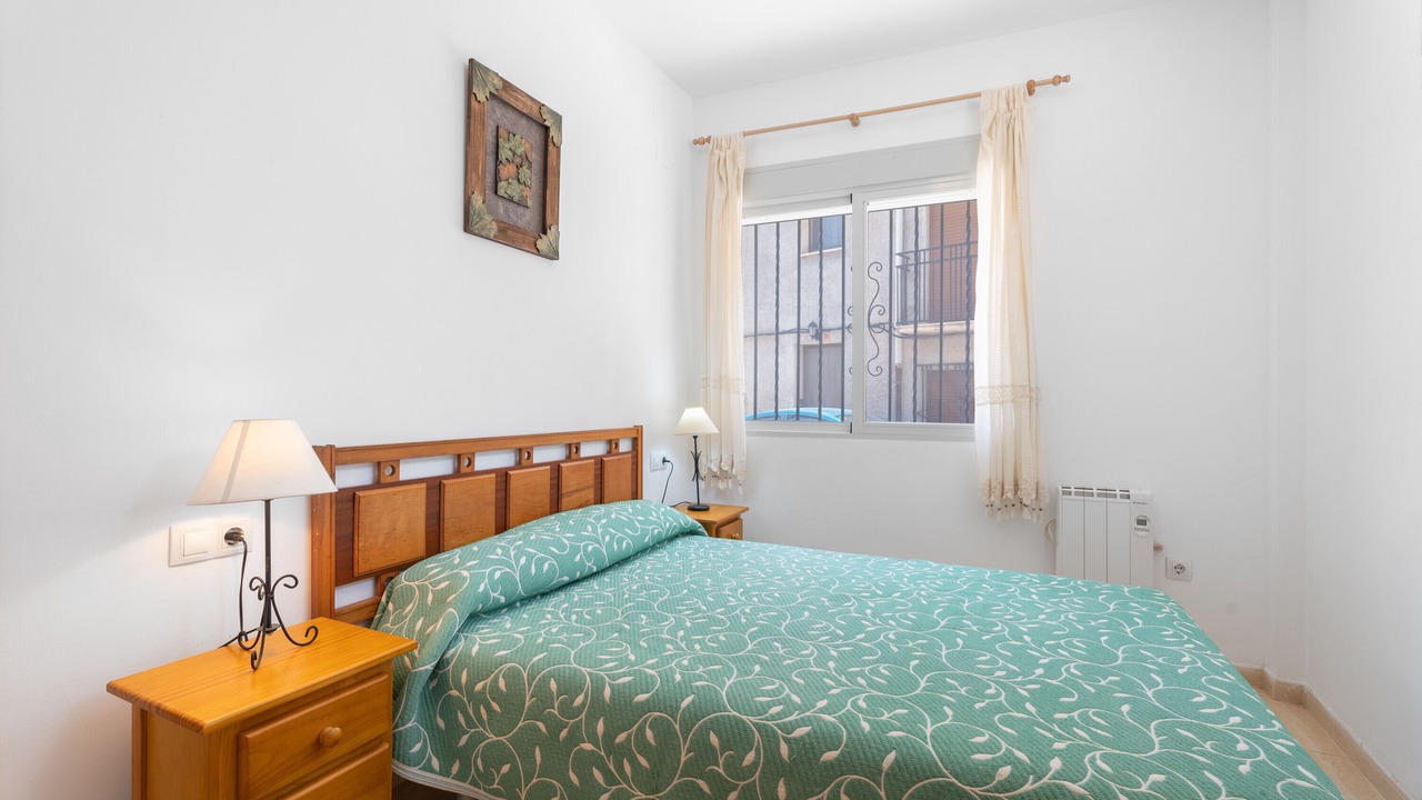 Photo of Bedroom in Benafer