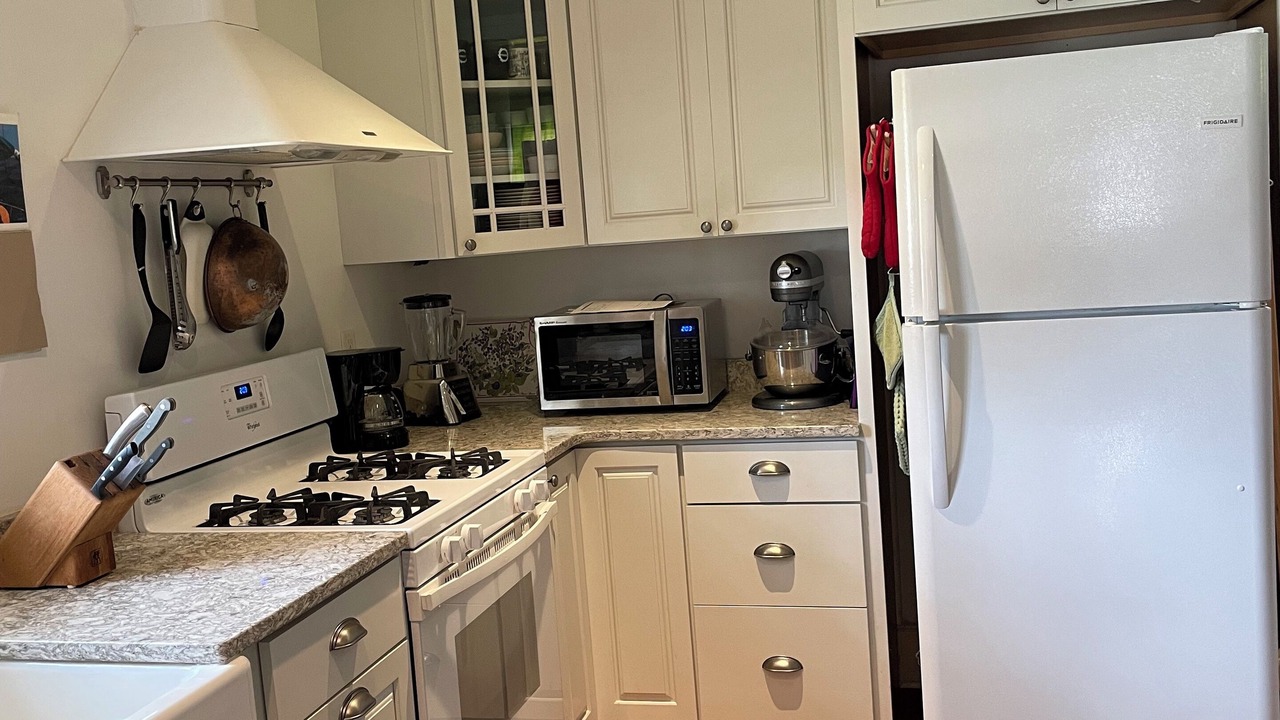 Photo of Kitchen in Historic District