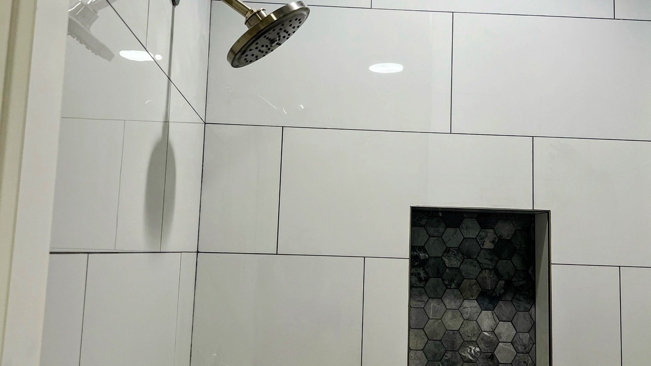 Photo of Bathroom in Garden City