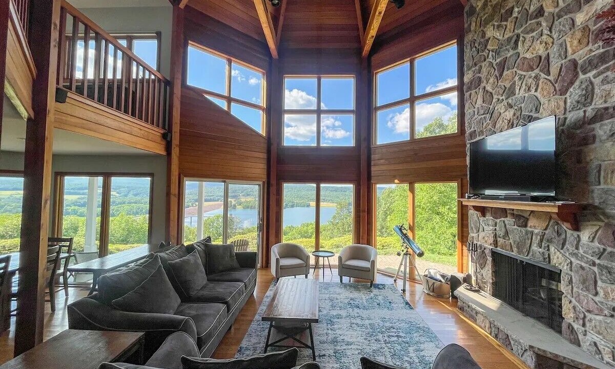 Photo of Bedroom in Aquashicola