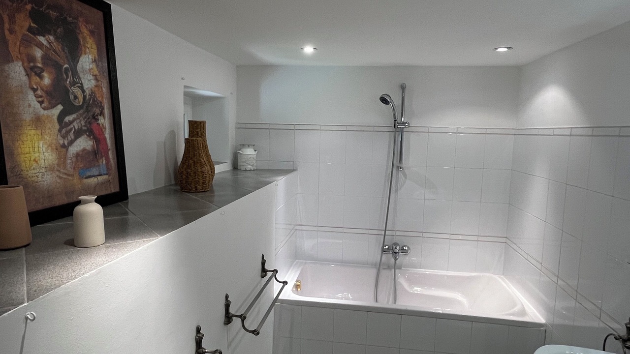 Photo of Bathroom in Saint-Florent-sur-Auzonnet