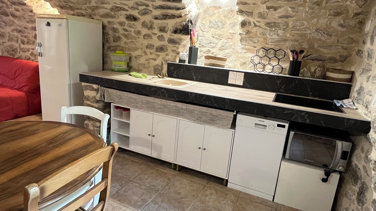 Photo of Kitchen in Saint-Florent-sur-Auzonnet