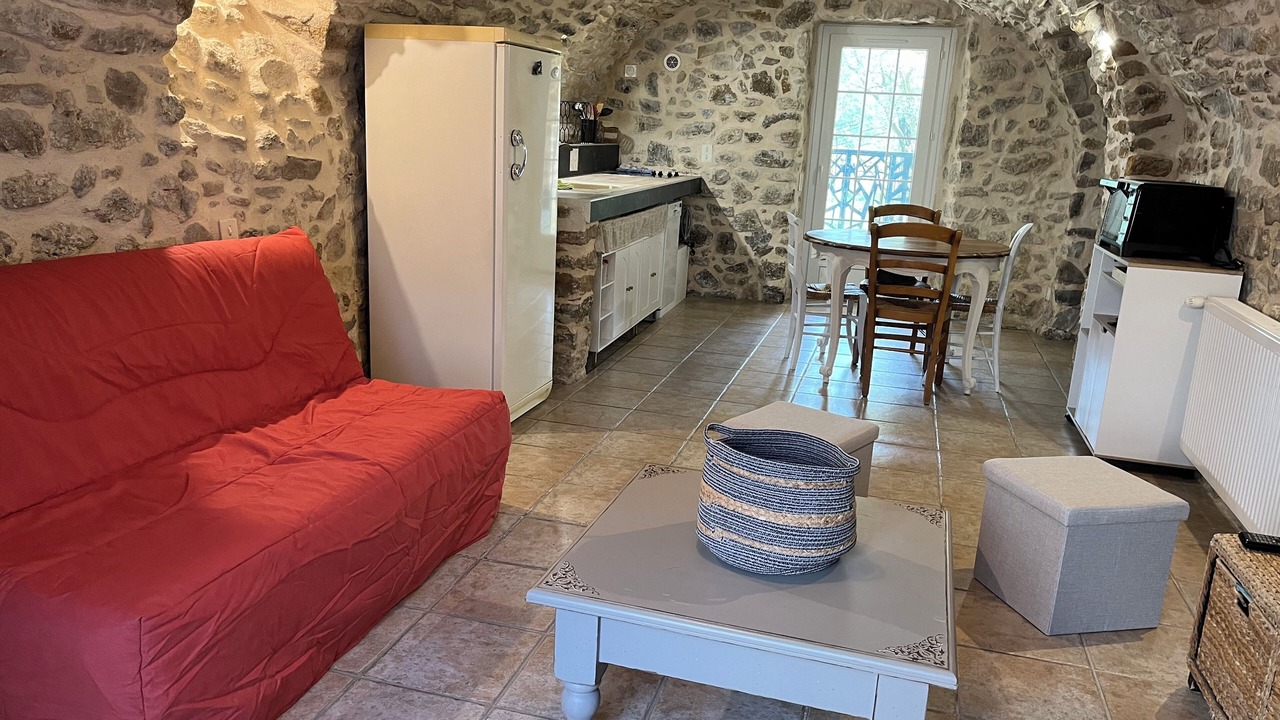 Photo of Livingroom in Saint-Florent-sur-Auzonnet