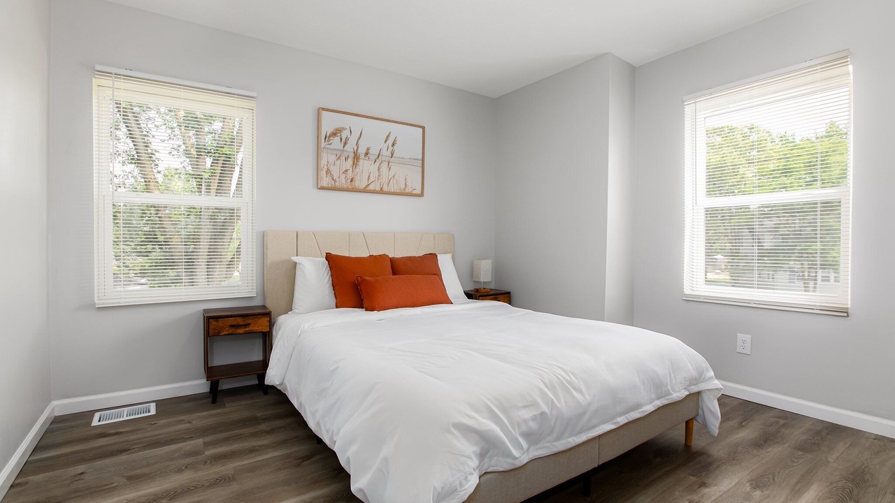 Photo of Bedroom in Near Northwest