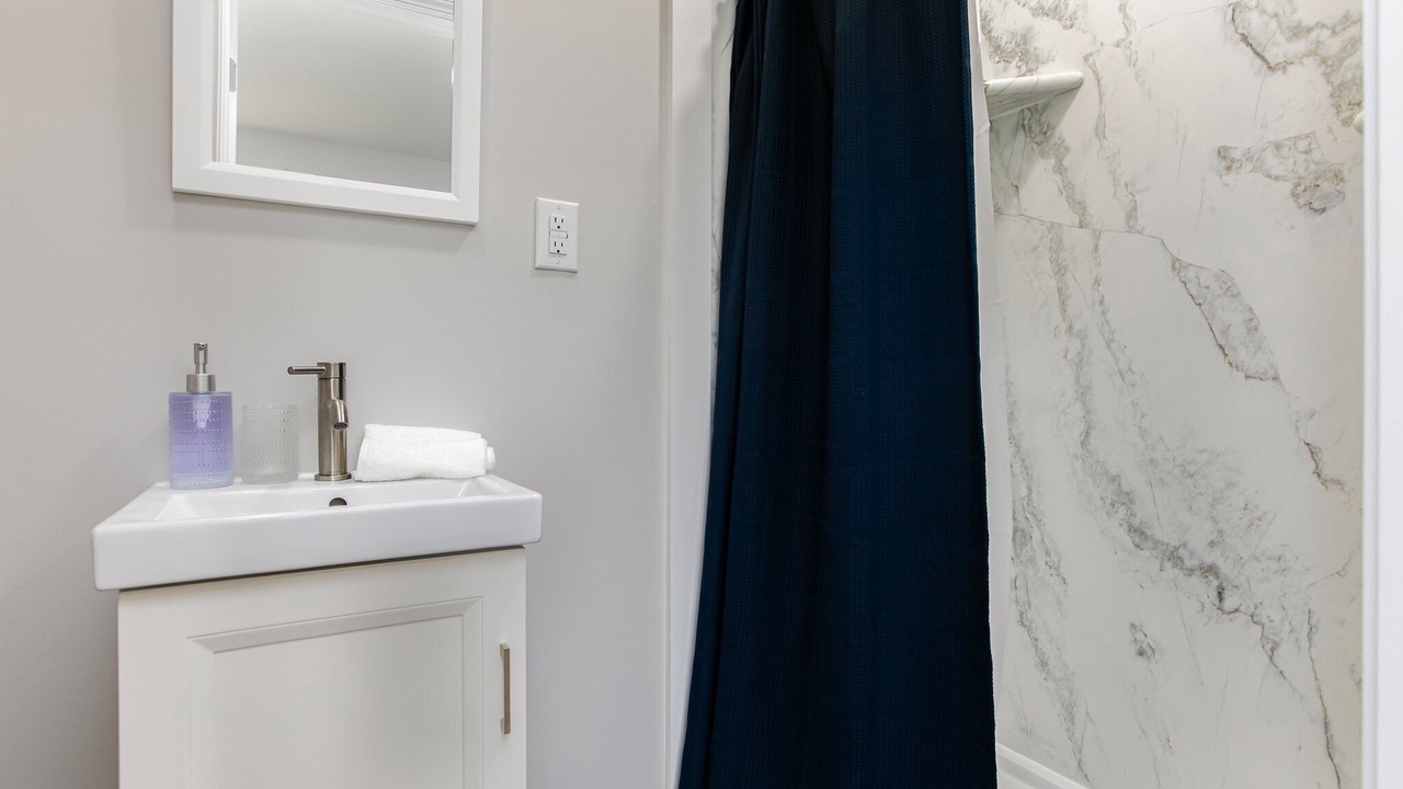 Photo of Bathroom in Near Northwest