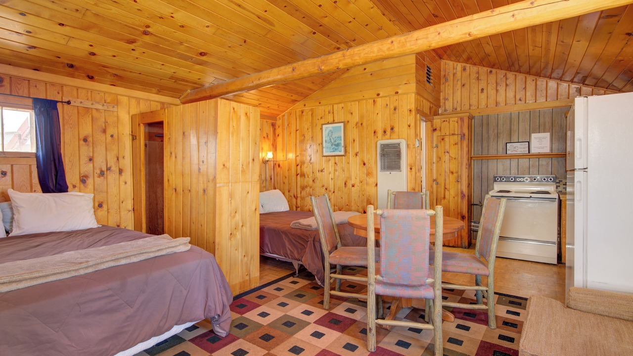 Photo of Livingroom in Twin Lakes